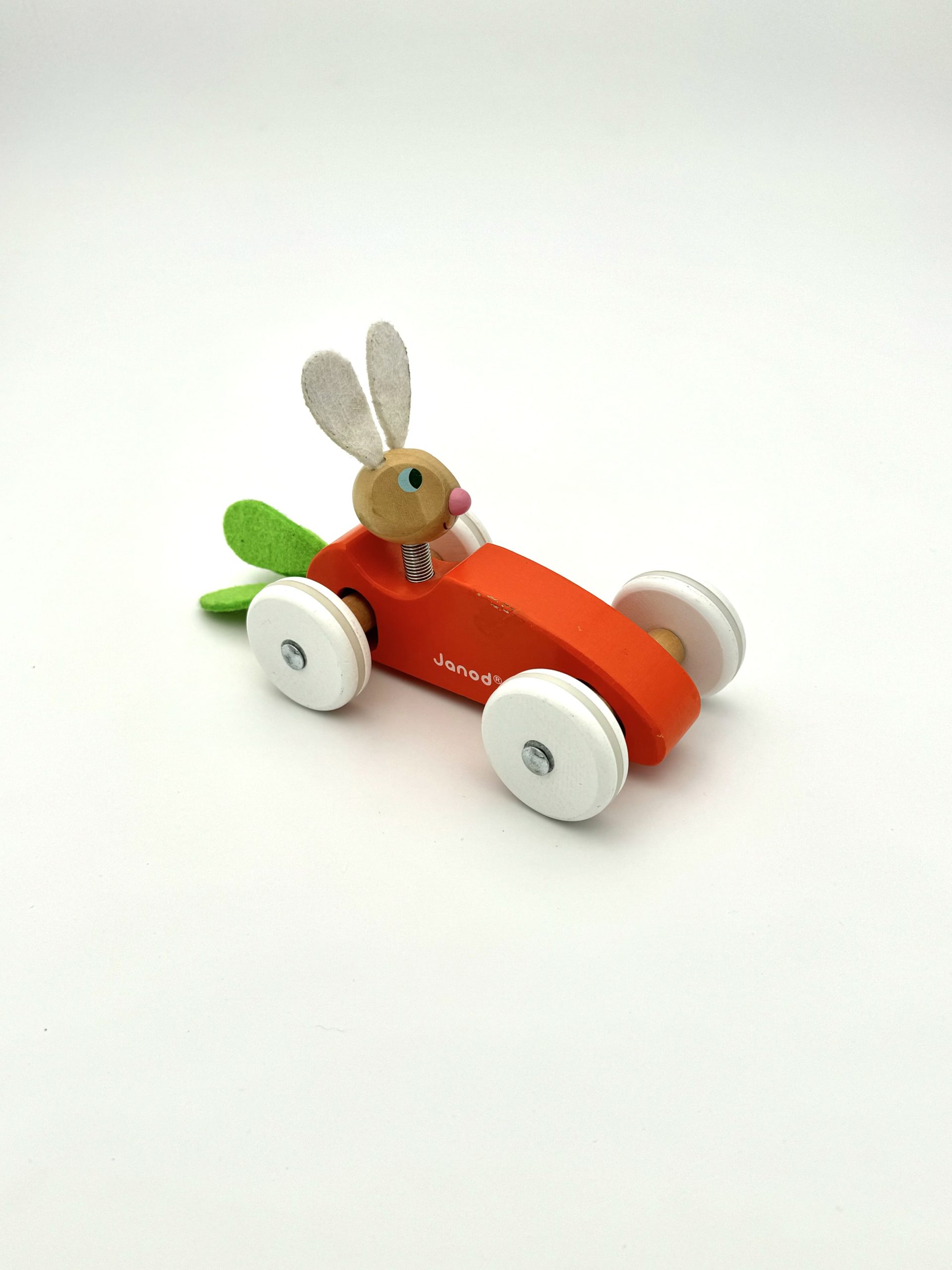 Voiture carotte lapin