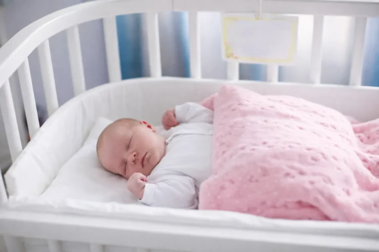 mon bébé dort beaucoup depuis quelques jours