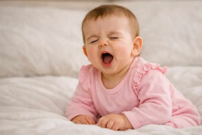 bébé tousse et éternue sans fièvre