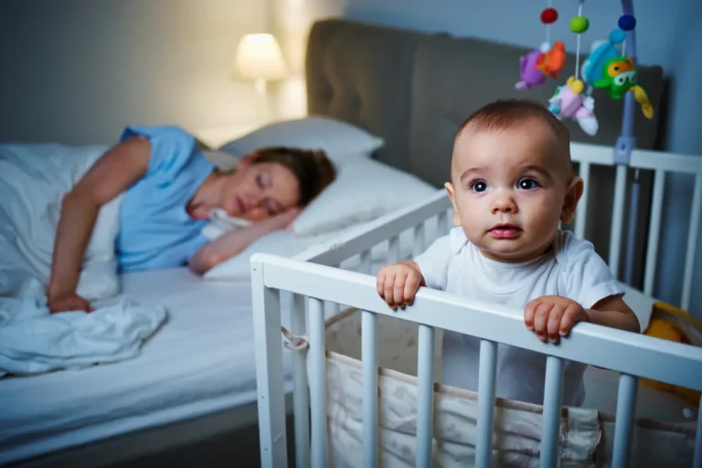 bébé se réveille à 4h et ne veut plus dormir